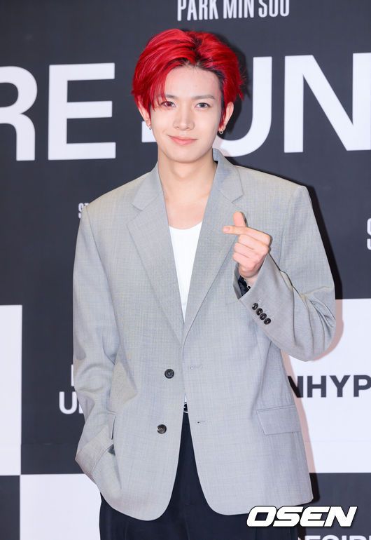 [OSEN=이대선 기자] 11일 오후 서울 메가박스 코엑스에서 그룹 엔하이븐의 미니 6집 ‘DESIRE : UNLEASH’의 콘셉트 시네마(DESIRE Concept Cinema) 프리미어 이벤트가 열렸다.엔하이픈은 내달 5일 미니 6집 ‘DESIRE : UNLEASH’로 7개월만에 컴백한다. ‘DESIRE : UNLEASH’는 사랑하는 너에게 느끼는 욕망을 엔하이픈만의 감정으로 전달하는 스토리를 담은 앨범이다.엔하이픈 희승이 레드카펫을 밟고 있다. 2025.05.11 /sunday@osen.co.kr