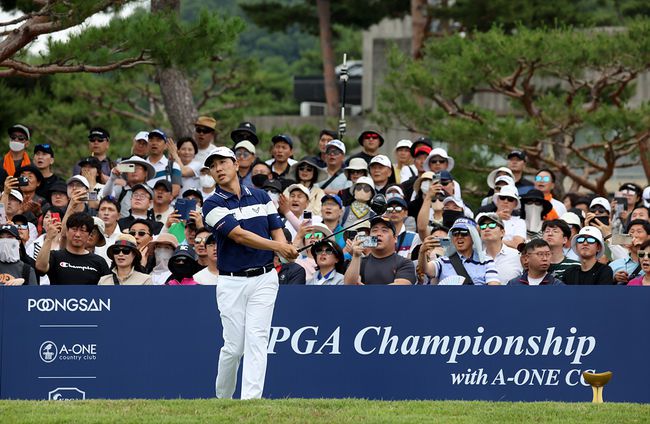제67회 KPGA 선수권대회 with  A-ONE CC 1라운드 배상문의 플레이 모습.