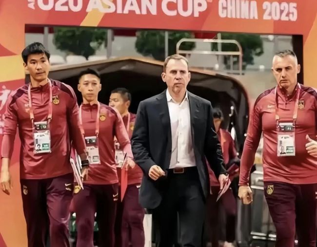 [사진] 새로 선임된 주르예비치 감독