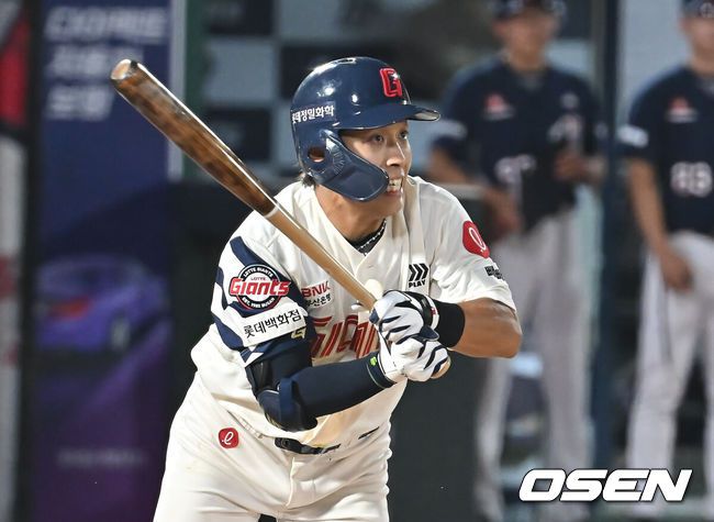 [OSEN=부산, 이석우 기자]  롯데 자이언츠 황성빈 / foto0307@osen.co.kr