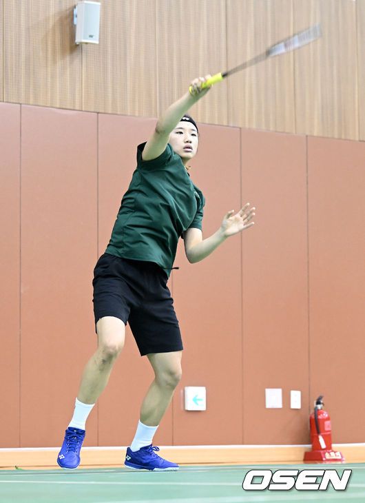 ‘셔틀콕 여제’ 안세영(23, 삼성생명)이 라이벌 천위페이(중국)을 만난다. / OSEN DB