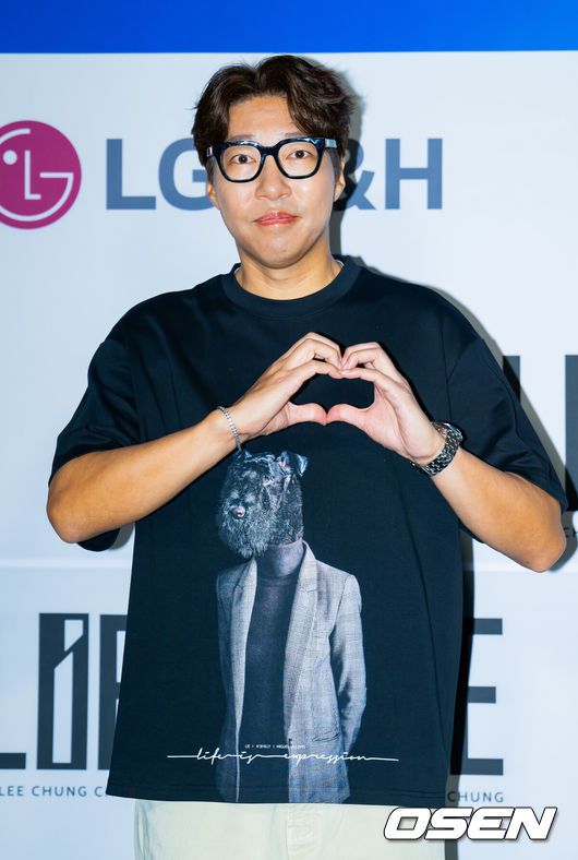 9월 4일, 사망 이틀 전 동대문디자인플라자(DDP) 서울패션위크 포토월 행사에 참석한 모습