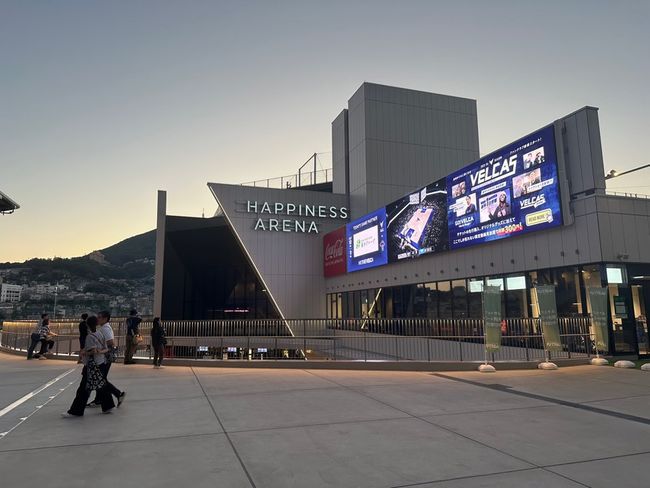 [사진] 야외전광판까지 갖춘 해피니스 아레나