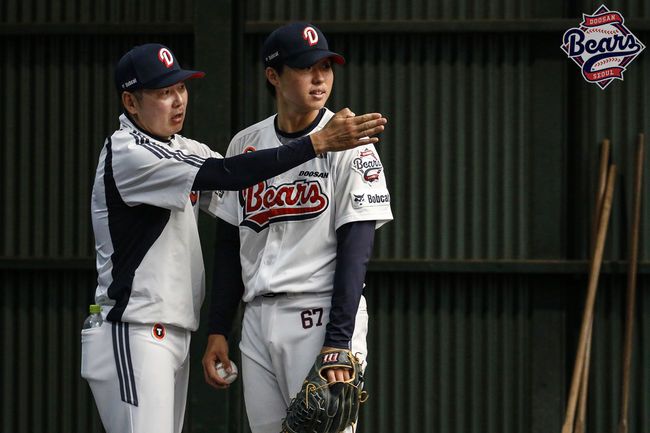 두산 베어스 제공