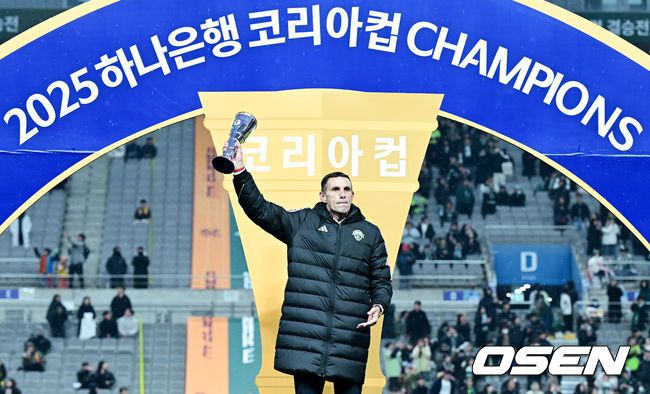 [OSEN=상암월드컵경기장, 조은정 기자]