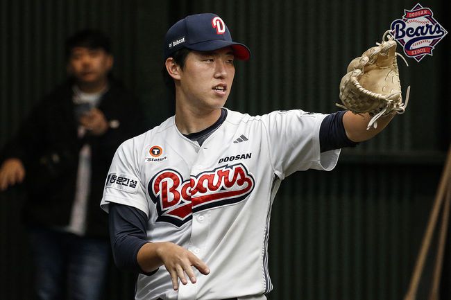 두산 베어스 제공