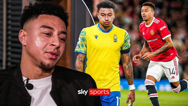 [OSEN=서월월드컵경기장, 박준형 기자] 제시 린가드(33, 서울)의 라스트 댄스는 무승부로 끝났다.FC서울은 10일 오후 서울월드컵경기장에서 2025~2026시즌 아시아축구연맹(AFC) 챔피언스리그 엘리트(ACLE) 리그 스테이지에서 린가드의 선제골이 터졌지만 지키지 못하고 멜버른 시티와 1-1로 비겼다.서울(2승3무1패, 승점 9)은 5위로 밀렸다. 멜버른 스티(3승1무2패, 승점 10점)는 4위다.경기종료 후 FC서울 린가드 고별행사에서 린가드가 팬들에게 인사를 하고 있다.  2025.12.10 / soul1014@osen.co.kr