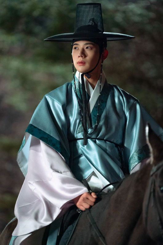 어썸이엔티 제공