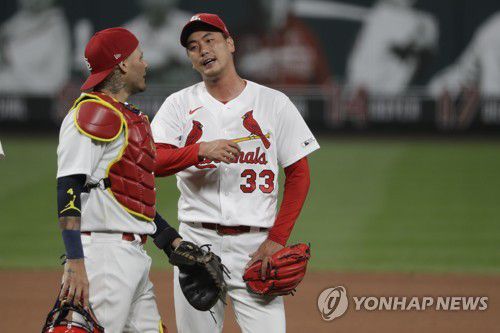 김광현과 포수 몰리나[AP=연합뉴스 자료사진]