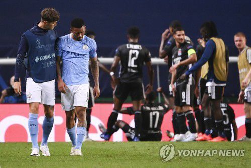 맨시티, 리옹 선수들의 엇갈린 희비[AP=연합뉴스]