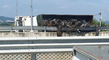 화물차 전도 [독자제공. 재판매 및 DB 금지]