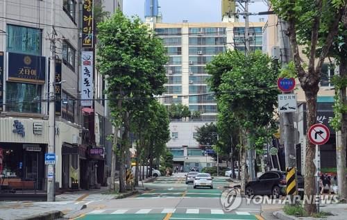 수원시 인계동 텅빈 거리[연합뉴스 자료사진]