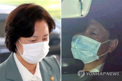 출근하는 추미애와 윤석열(서울=연합뉴스) 백승렬 김인철 기자 = 추미애 법무부 장관(왼쪽)이 20일 오전 정부서울청사에서 열리는 국무회의에 참석하기 위해 출근하고 있다. 윤석열 검찰총장도 이날 오전 서울 서초구 서초동 대검찰청으로 출근하고 있다. 2020.10.20 photo@yna.co.kr