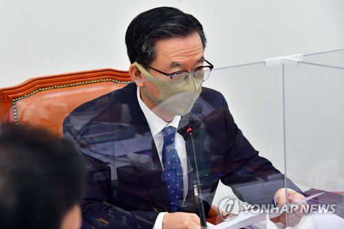 발언하는 정성호(서울=연합뉴스) 하사헌 기자 = 20일 국회에서 열린 예산결산특별위원회 예산안등조정소위원회에서 소위원장인 정성호 예결위원장이 발언하고 있다. 2020.11.20 toadboy@yna.co.kr