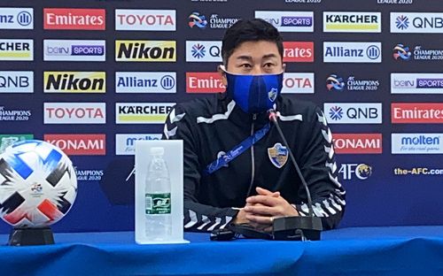 퍼스와의 경기 마치고 기자회견 하는 김도훈 감독[한국프로축구연맹 제공. 재판매 및 DB 금지]