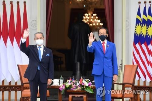 5일 인니·말레이 정상 "아세안서 미얀마 쿠데타 논의하자" [로이터=연합뉴스]