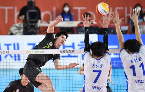 현대캐피탈 허수봉 공격[한국배구연맹(KOVO) 제공. 재판매 및 DB 금지]
