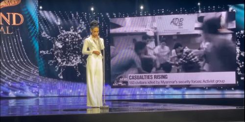 미스 그랜드 인터내셔널 무대에 올라 조국의 참상을 전하는 미스 미얀마 한 레이 [Pageant of The Universe 유튜브 캡처. 재판매 및 DB 금지]