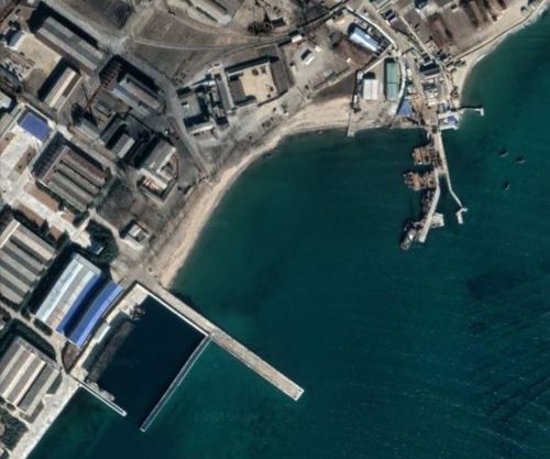 북한 신포조선소 일대[구글 어스 캡처. 재판매 및 DB 금지]