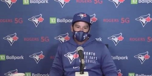 화상 인터뷰하는 몬토요 감독(서울=연합뉴스) 찰리 몬토요 토론토 블루제이스 감독은 11일(한국시간) 로스앤젤레스 에인절스전이 끝난 뒤 취재진과 화상 인터뷰하고 있다. [MLB 프레스박스 화상 인터뷰 캡처. 재판매 및 DB 금지]