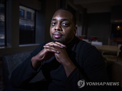 흑인 조지 플로이드를 살해한 혐의로 기소된 데릭 쇼빈(45) 전 경관 재판의 배심원이었던 브랜넌 미첼. [스타트리뷴/AP=연합뉴스 자료사진]