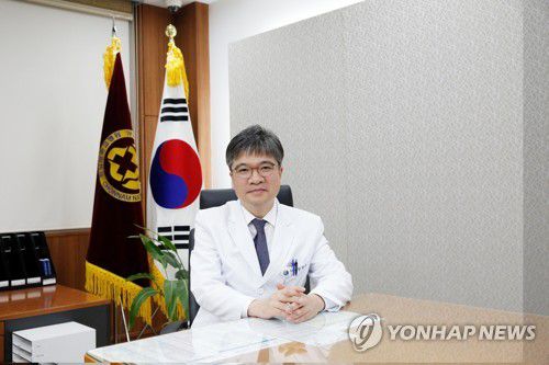 안영근 전남대병원장[전남대병원 제공. 재판매 및 DB 금지]