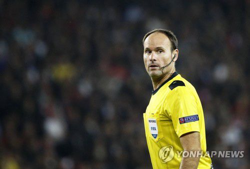 안토니오 미겔 마테우 라오스 심판.[EPA=연합뉴스 자료사진]