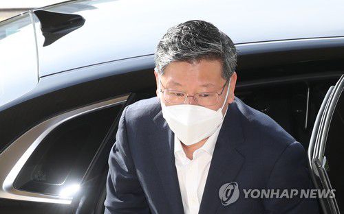 '택시기사 폭행 의혹' 이용구 전 법무차관[연합뉴스 자료사진]