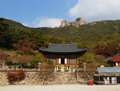 부안 우금바위와 개암사[문화재청 제공. 재판매 및 DB 금지]