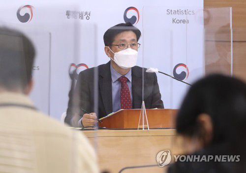 정동명 통계청 사회통계국장[연합뉴스 자료사진]