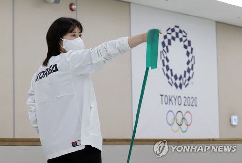 김민정, '도쿄올림픽 정조준!'(진천=연합뉴스) 김인철 기자 = 28일 충북 진천국가대표선수촌에서 열린 2020 도쿄올림픽 미디어데이에서 사격 국가대표 김민정이 훈련을 하고 있다. 2021.6.28 yatoya@yna.co.kr
