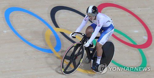 올림픽 무대 달리는 이혜진 [연합뉴스 자료사진]