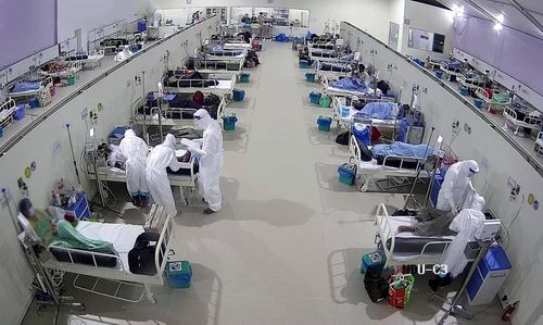 NLD 정부 시절에 운영되었던 양곤의 한 코로나19 격리센터[SNS 캡처]