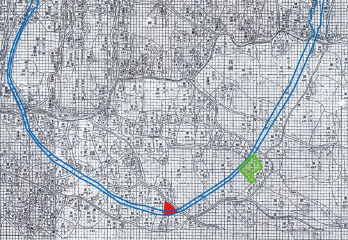 1913년 지적도푸른 선이 읍성, 붉은색 부분이 발굴조사 지점이다. [한국문화재재단 제공. 재판매 및 DB 금지]