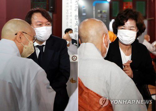 월주스님 영결식에 尹-秋 한자리에…대화 없이 ′어색한 기류′[연합뉴스 자료사진]