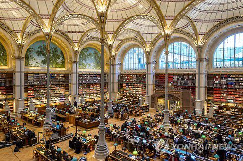 사진은 프랑스 국립 리슐리외 도서관 내부 모습 [EPA=연합뉴스 자료사진]