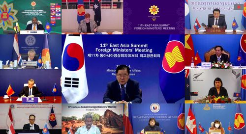 (서울=연합뉴스) 정의용 장관이 2021년 8월 4일 화상으로 진행된 동아시아정상회의(EAS) 외교장관회의에 참석하고 있다. 2021.8.5 [외교부 제공, 재판매 및 DB 금지]