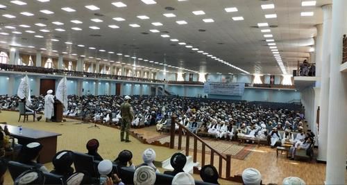 8월 23일 수도 카불에서 열린 탈레반의 로야 지르가 모습. [SNS 캡처=연합뉴스. 재판매 및 DB 금지]