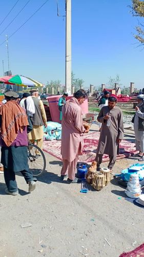 "타블라(타악기)도 판매"[트위터 @JournalistAnees]