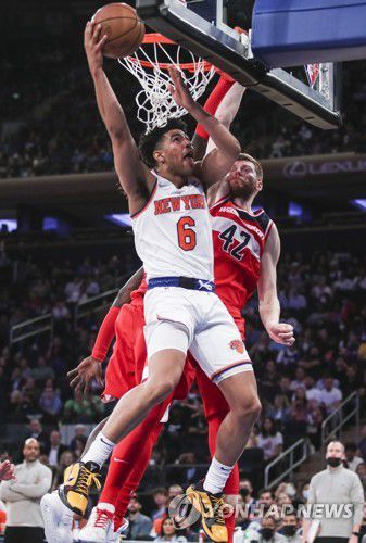 뉴욕과 워싱턴의 시범 경기 모습. [로이터=연합뉴스] Mandatory Credit: Wendell Cruz-USA TODAY Sports