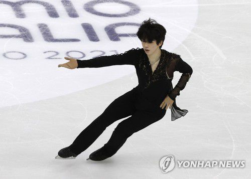 차준환 그랑프리 쇼트 연기 모습[로이터=연합뉴스]