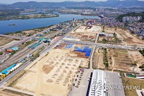 춘천 옛 캠프페이지 부지[연합뉴스 자료사진]