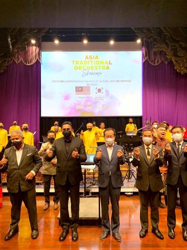 이치범 대사(가운데)와 아세안 외교단 참석[주말레이시아 한국대사관·재판매 및 DB 금지]