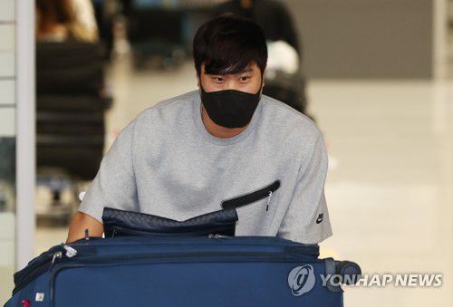 류현진 귀국[연합뉴스 자료사진]