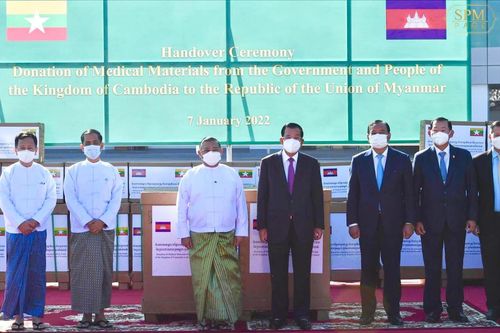 [훈센 총리 페이스북 캡처. 재판매 및 DB 금지]