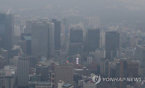 뿌연 하늘[연합뉴스 자료사진]