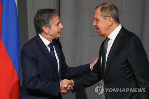 지난달 스웨덴에서 회동한 미러 외교 수장[타스 연합뉴스 자료사진. 재판매 및 DB 금지]