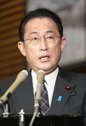 사도광산 세계유산 추천 결정한 기시다(도쿄 교도=연합뉴스) 기시다 후미오(岸田文雄) 일본 총리가 28일 오후 일본 총리관저에서 사도(佐渡)광산을 유네스코 세계문화유산으로 추천하겠다는 방침을 표명하고 있다. 사도 광산은 일제 강점기 조선인 강제 노역 현장이다. 2022.1.28. photo@yna.co.kr