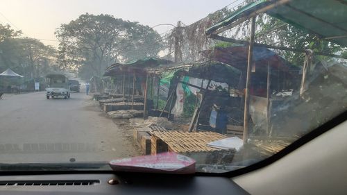 양곤 북부 북다곤 지역 노점 시장이 텅텅 빈 모습.  2022.2.1[양곤=연합뉴스 이정호 통신원]