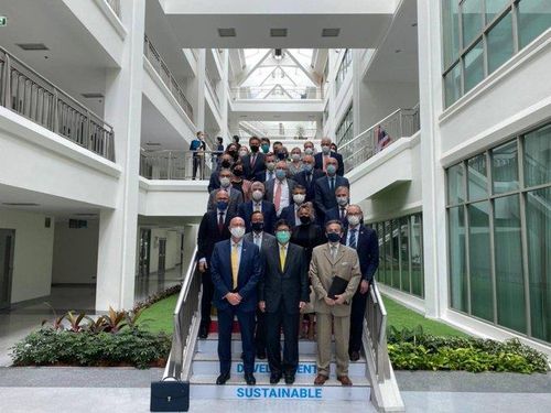 태국 외교부를 찾아 러시아 규탄을 요청한 주태 25개국 대사들.2022.2.28[데이빗 댈리 주태국 유럽연합 대사 트위터 캡처. 재판매 및 DB 금지]